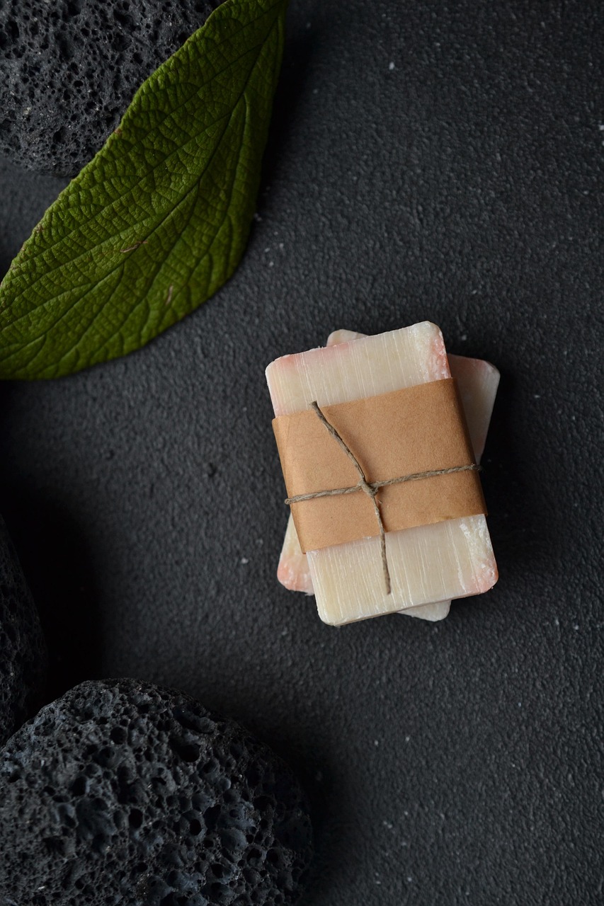 Cosmétiques naturels DIY : Guide complet pour fabriquer vos soins beauté à la maison