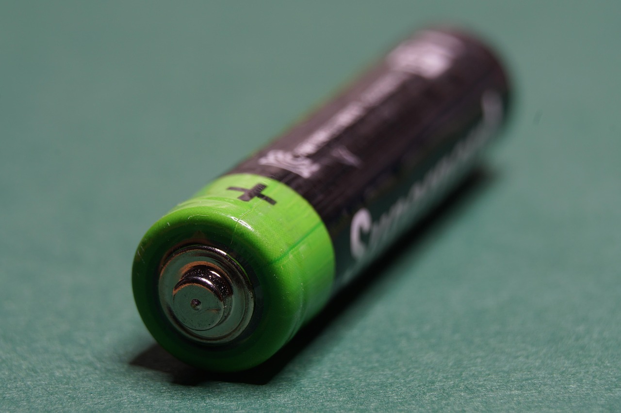 découvrez tout sur les batteries : types, fonctionnement, conseils d'entretien et astuces pour prolonger leur durée de vie. informations pratiques pour bien choisir vos batteries au quotidien.